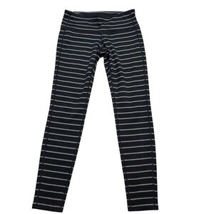 👟 Athleta Striped Black White High Rise 7/8 Leggings XSP Activewear ✨